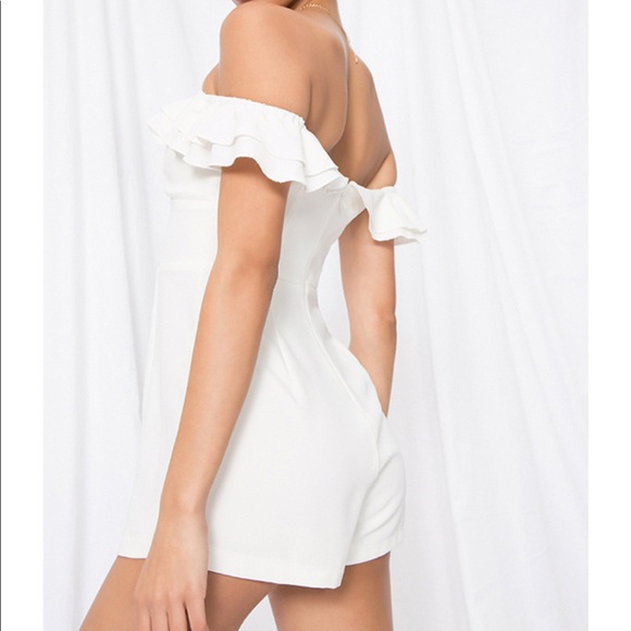 Nada Ruffle Romper - Picture 2 of 5